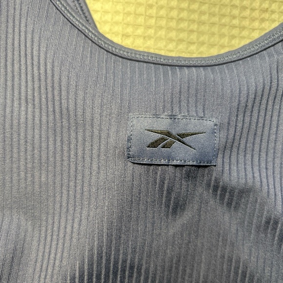 NWT Reebox Ribbed Multi-Way Bralette Twilight Purple Size M - Picture 2 of 8